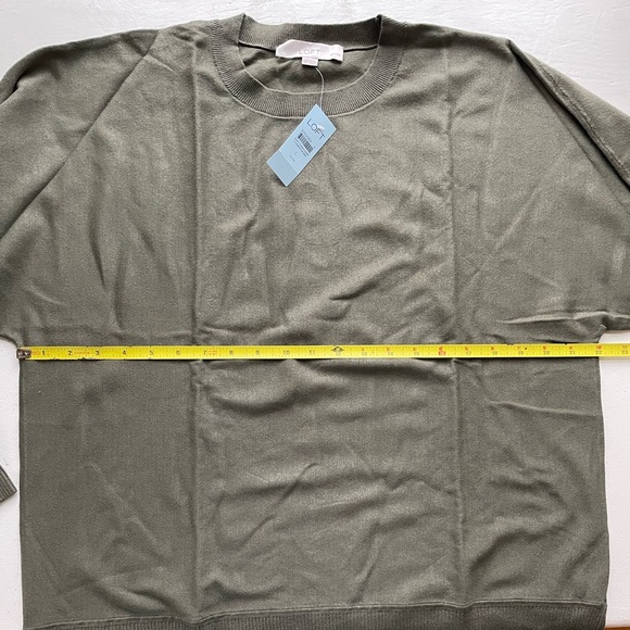 Loft crew neck sweater. - Picture 8 of 10